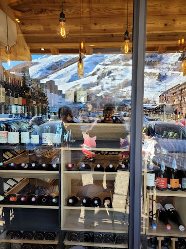location2alpes-ski-shop-caviste epicierie des alpes